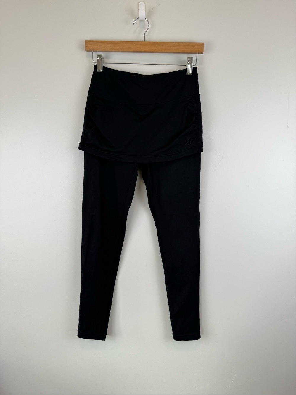Coolibar UPF 50+ Skirted Leggings Black Size XS Ruffled Sun Protection